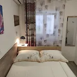 Studio Apartman & Rooms No1 Apartman