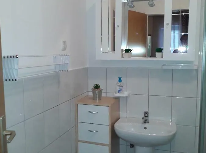 Apartman&rooms No1 *